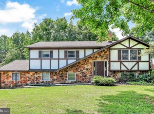 1147 S Mountain Rd, Dillsburg, PA 17019