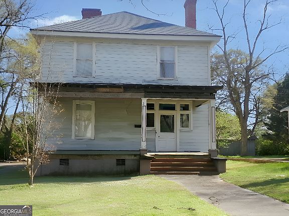 3rd image of 401 Forsyth St