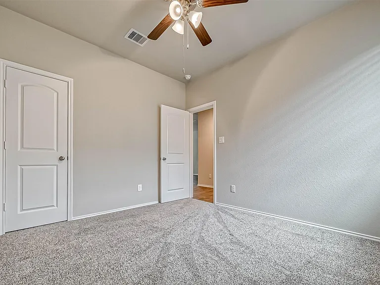 14122 Silver Falls Ct — Photo 25