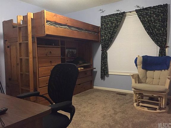 4th image of 1136 Rollingwood Dr
