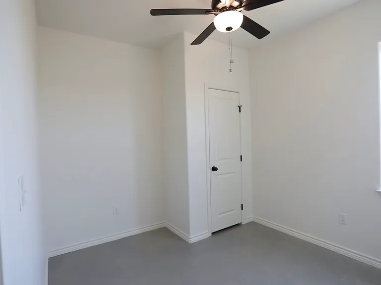 4119 Long Creek Ln #B — Photo 17
