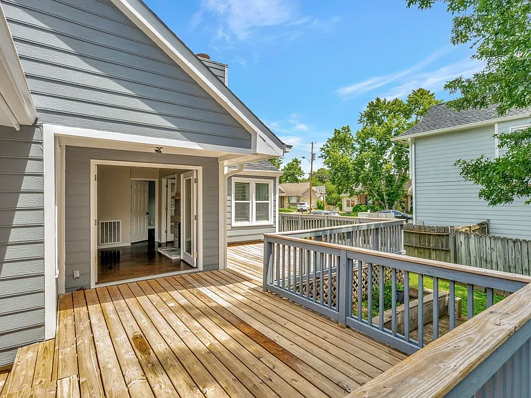 125 Agee Cir E — Photo 26