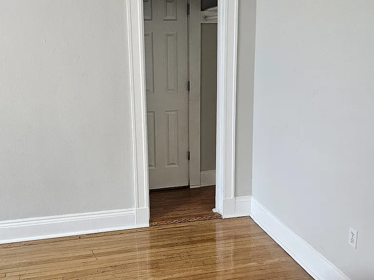 1185 Commonwealth Ave #15 — Photo 4