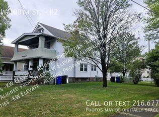 3422 W 100th St #2, Cleveland, OH