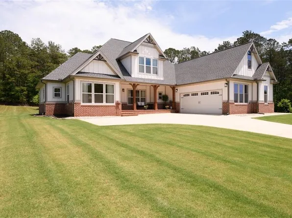 400 Fox Valley Dr, Monroe, GA 30656