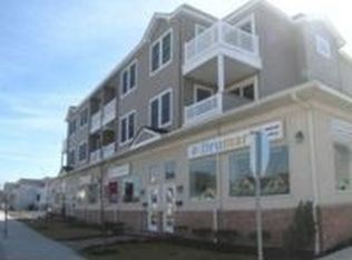 270 21st St, Avalon, NJ 08202