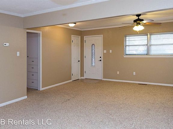 2nd image of 3601 NW Nob Hill Dr