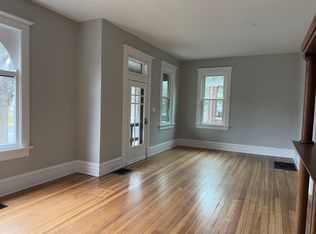 393 Thurman Ave, Columbus, OH 43206