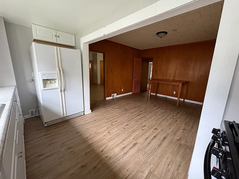 295 Shelby Ave — Photo 10