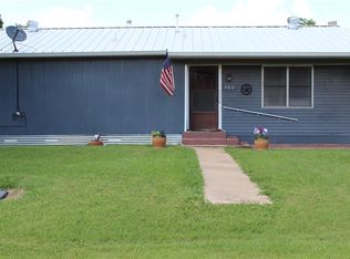 702 Lackland St, Coleman, TX 76834