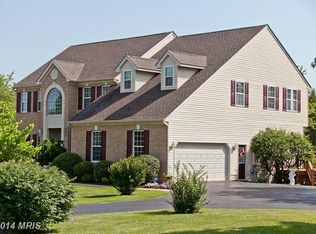 128 Irish Ln, Martinsburg, WV 25403