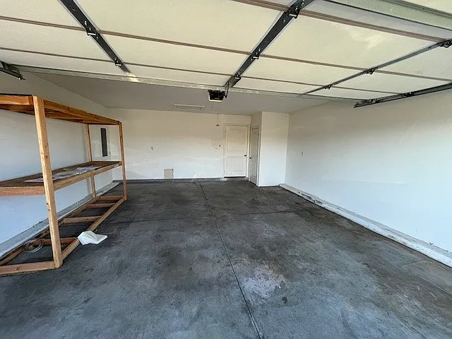 2116 Iron Eagle Ct — Photo 12
