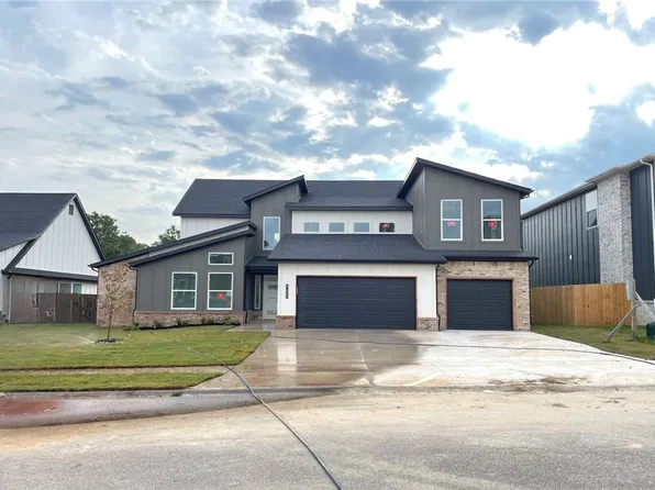 2625 Fairway Cir, Pea Ridge, AR 72751