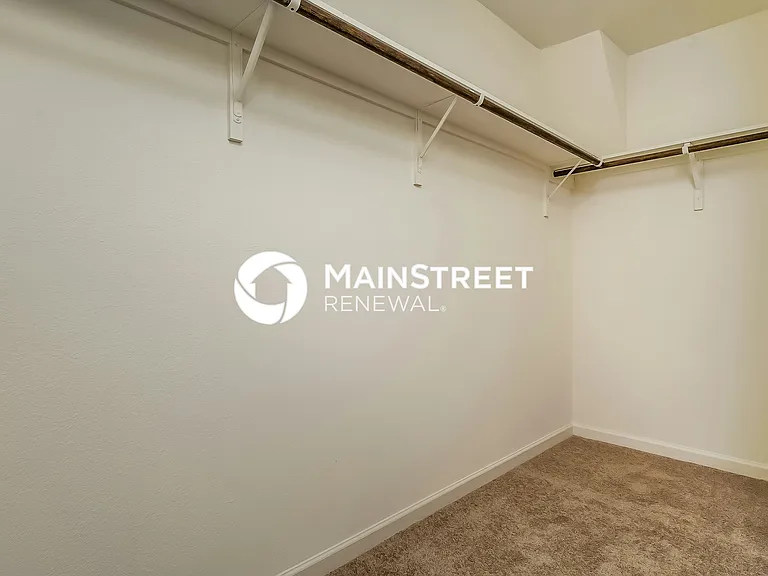 Walk In Closet