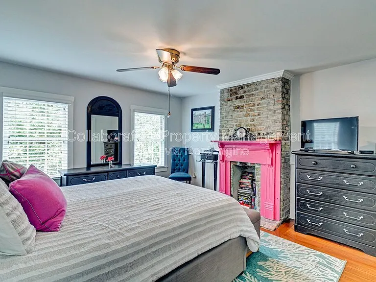 513 E Harris St — Photo 14
