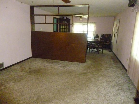 4th image of 3425 N 56th Ter