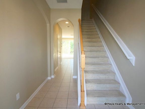 3rd image of 5669 Parkstone Crossing Dr