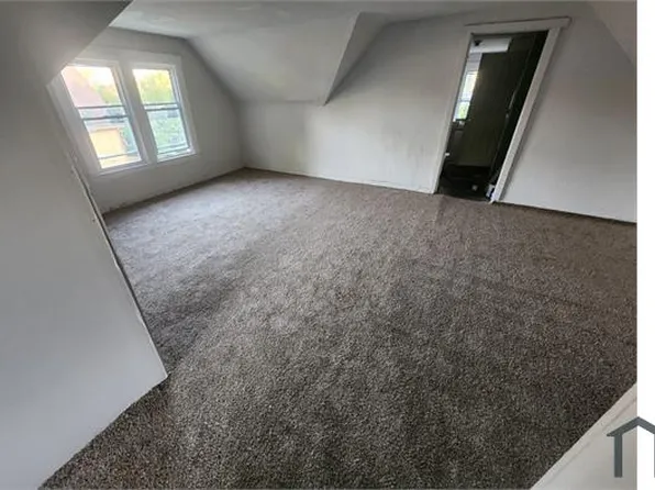 10124 Parkgate Ave #3, Cleveland, OH 44108