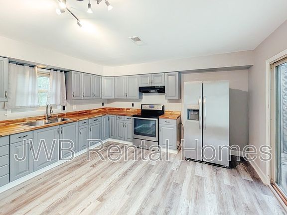 2nd image of 4625 Herta Rd