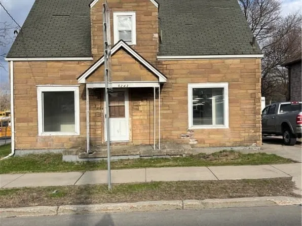 5243 Transit Rd, Depew, NY 14043