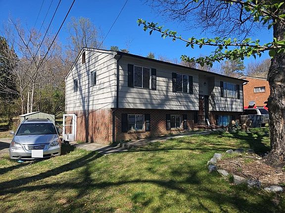 3rd image of 3925 Green Spring Ave NW