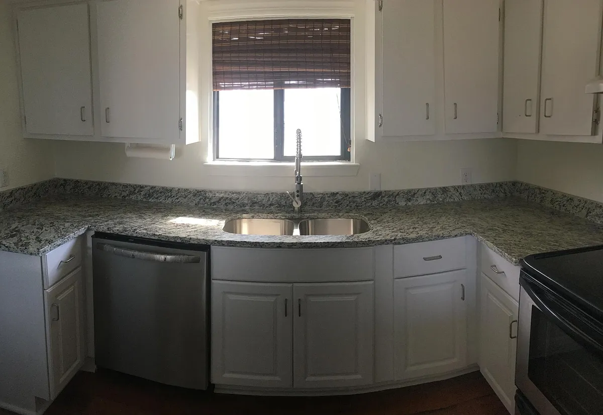 Building Photo - 109 Harbor Dr #206