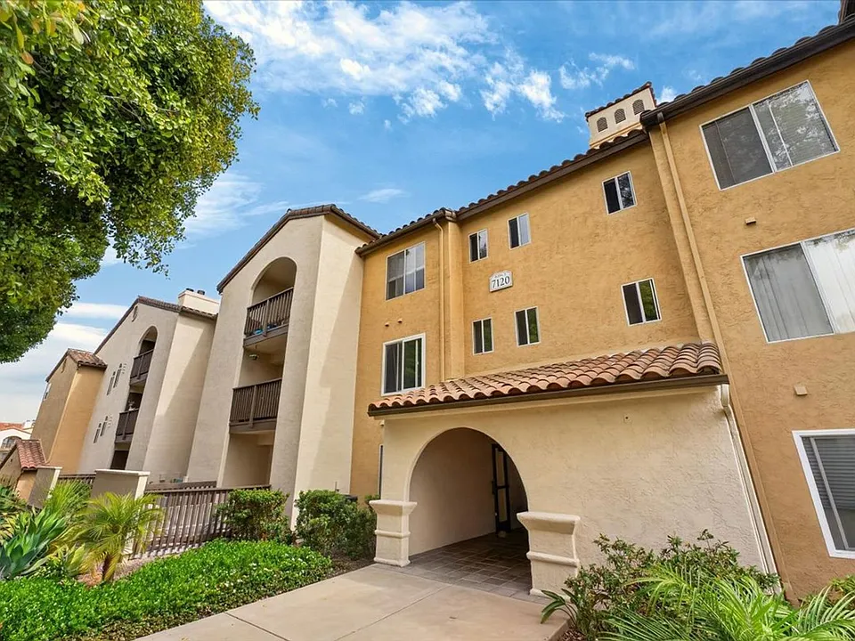 7120 Shoreline Dr #2311