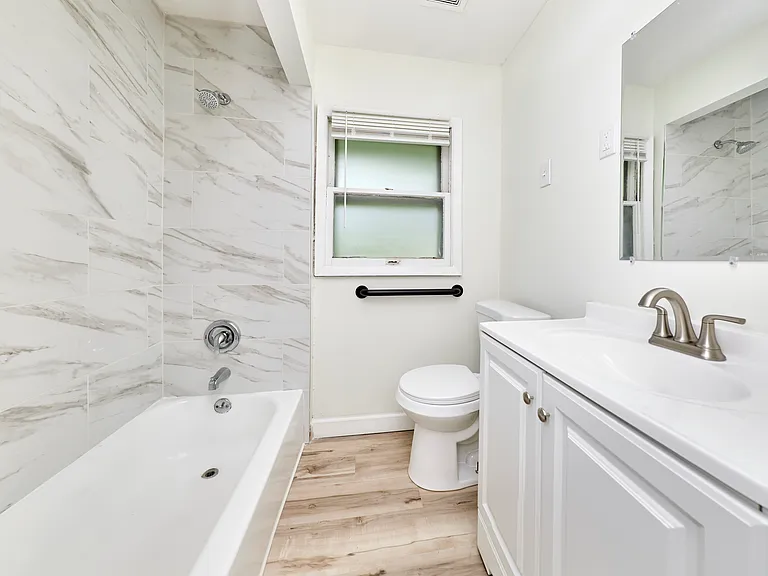 6009 Bermuda Dr — Photo 16