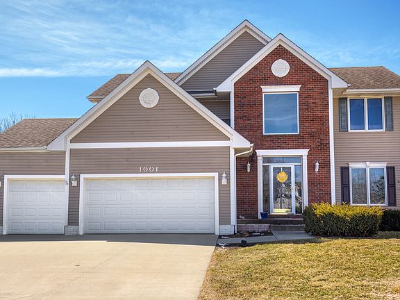 2nd image of 1001 Kensington Ct