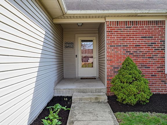 3rd image of 1209 Paul Dr