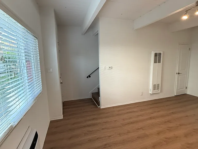 11826 Culver Blvd #11826 — Photo 4