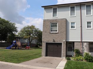 2440 Bromsgrove Rd #50, Mississauga, ON L5J4J7