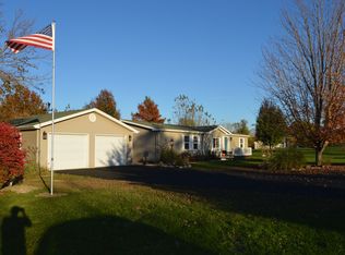 15324 E Arrow Rd, Cuba, IL 61427