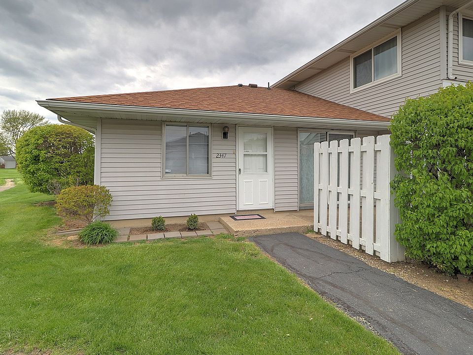 1st image of 2347 Carnation Dr #A