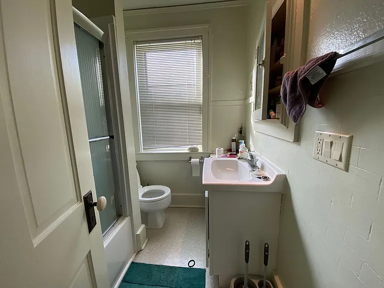 310 N. Gilbert Street — Photo 14