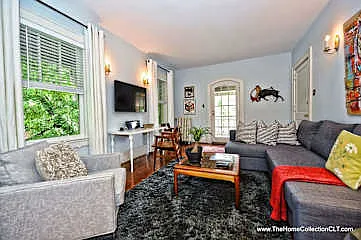 536 Hawthorne Ln — Photo 62