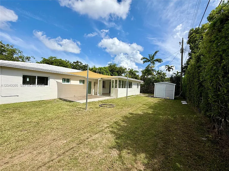 8235 SW 62nd Pl — Photo 30
