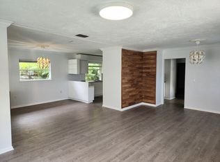 1832 Bayonne St, Sarasota, FL 34231