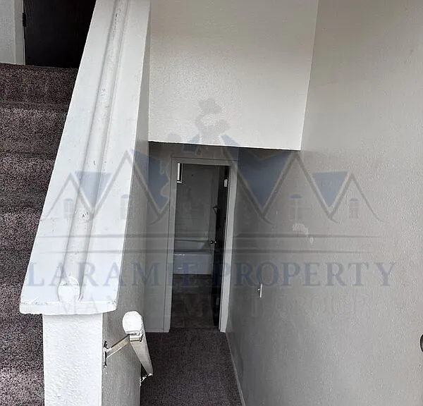 714 Downey St #7 — Photo 8