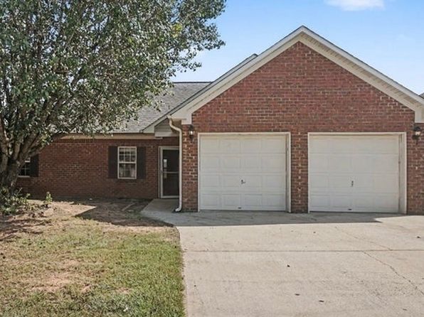 100 Camellia Ln