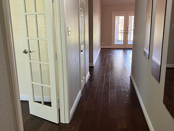 3rd image of 5023 Kingfisher Dr
