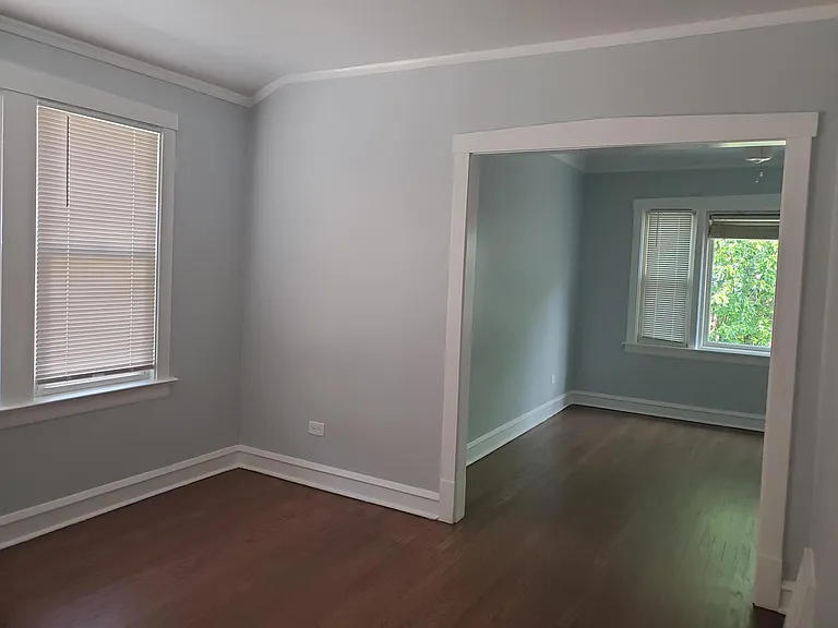 5222 N Ludlam Ave #2 — Photo 4
