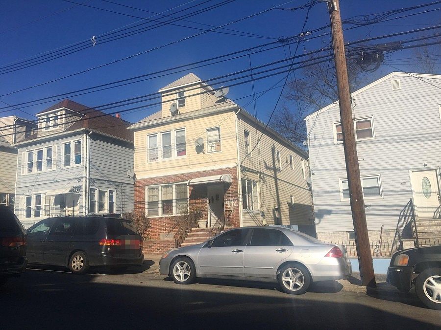 2nd image of 472 Paulison Ave