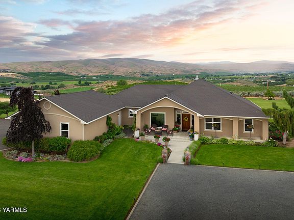 2nd image of 6360 Naches Heights Rd