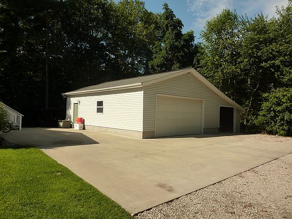 2 Stall Garage