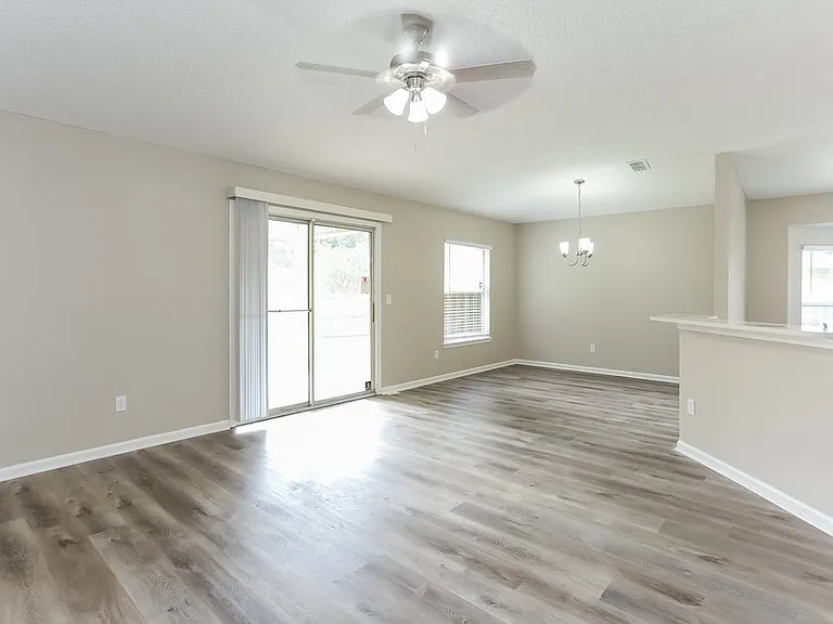 3318 Side Out Ct — Photo 3