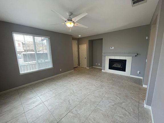 2nd image of 265 Bouquet Cir