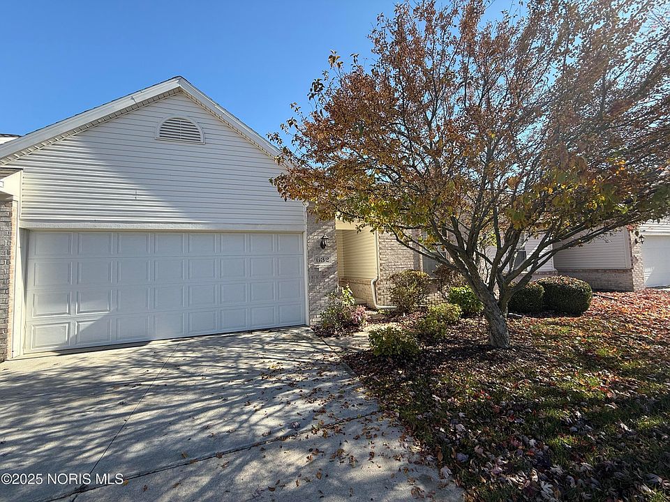 1st image of 632 Satin Leaf Dr