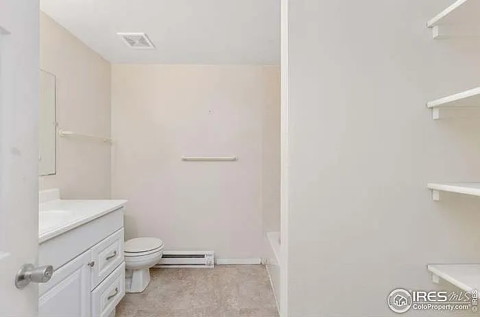 1012 Driftwood Dr #3 — Photo 14