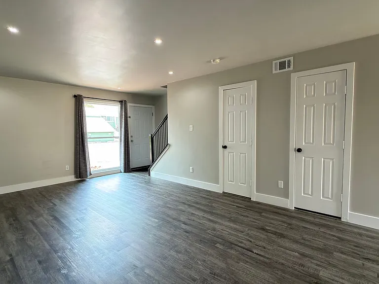 12184 E Kepner Pl — Photo 3